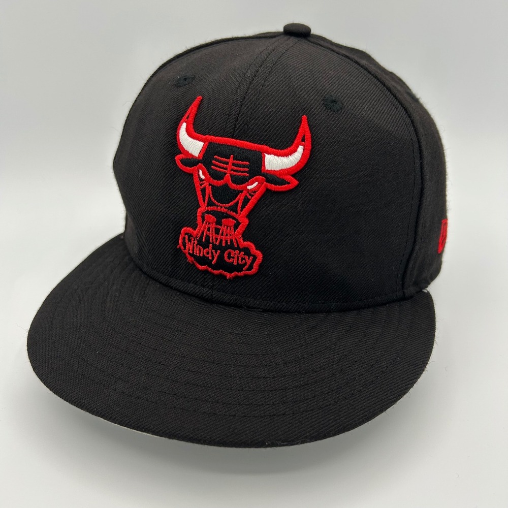 Chicago Bulls Hat New Era 59FIFTY Mens 7 1/8 Black Wool Streetwear Sportswear